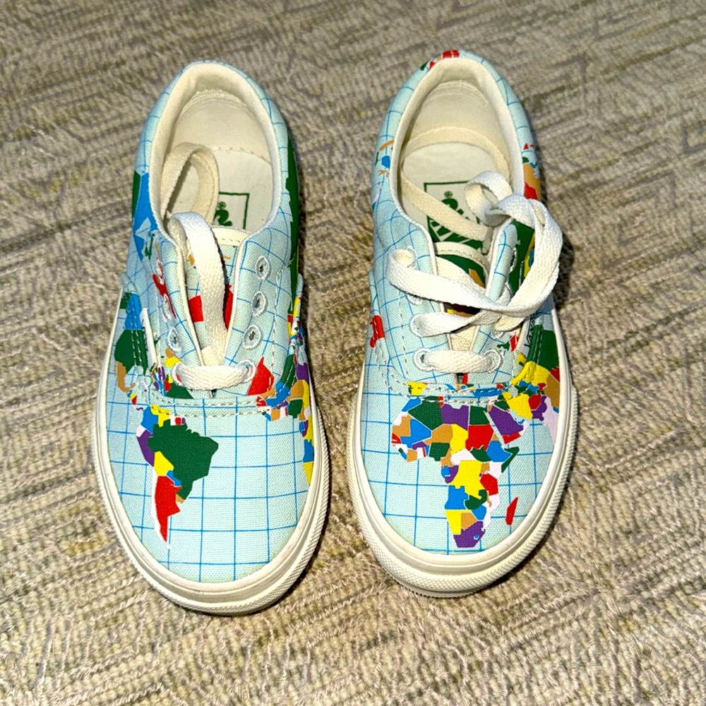 BRAND NEW Kids KEDS